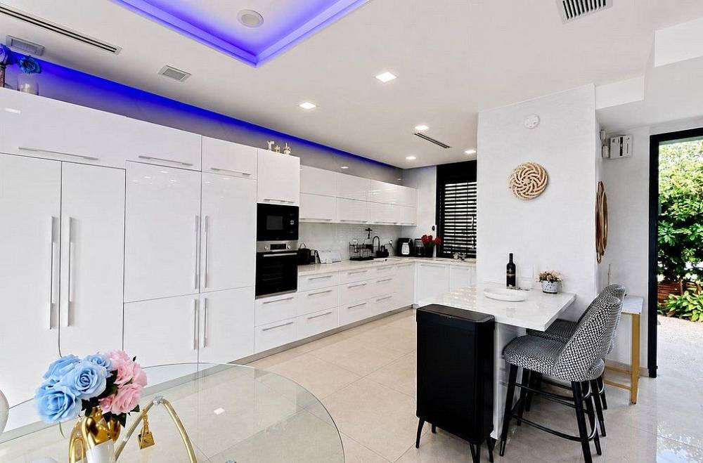 234581 צ'יל וילה - Chill Villa, צ'יל וילה - Chill Villa, וילה  באשקלון וילות - Vila 4 U
