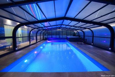 וידאו - וילה גולד רויאל