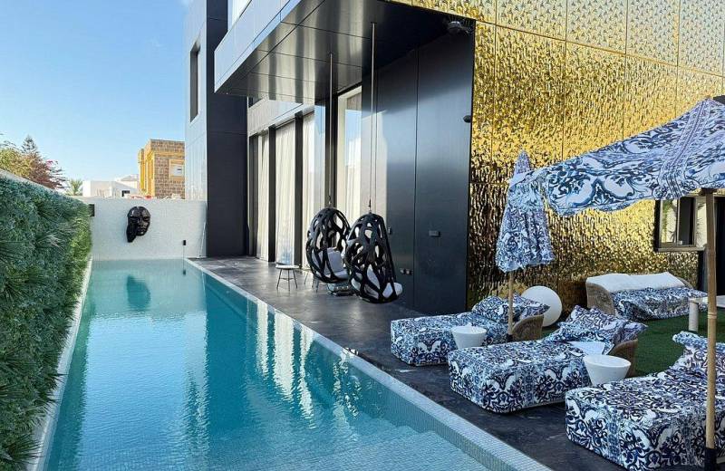 חדש באתר - נגיעה מהשמיים