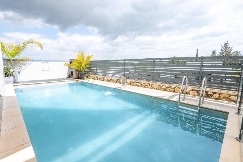 חדש באתר - וילה תמר ראש פינה