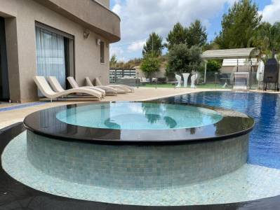 אחוזת אורי בגליל